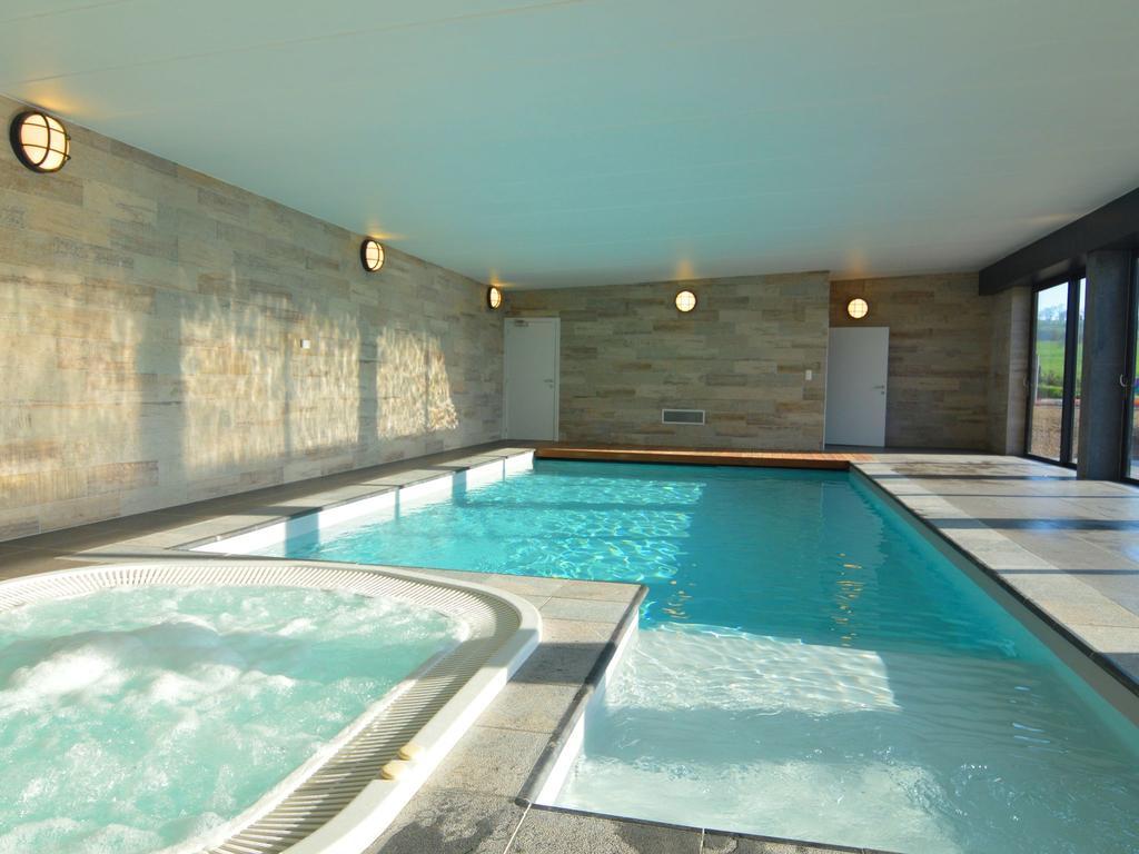 Chateau Crawhez Hotel Thimister Esterno foto