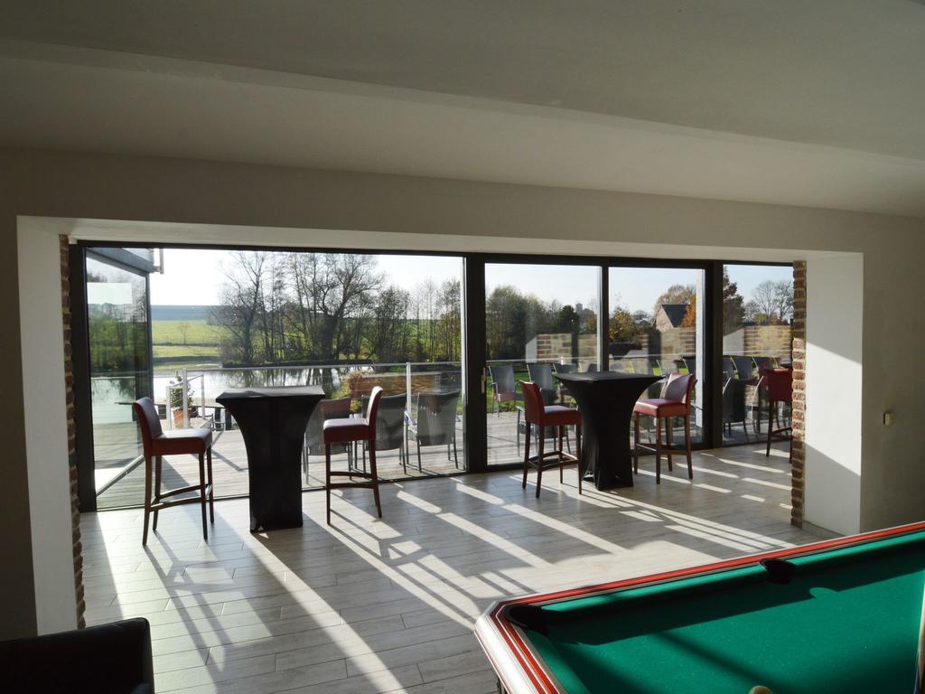 Chateau Crawhez Hotel Thimister Esterno foto