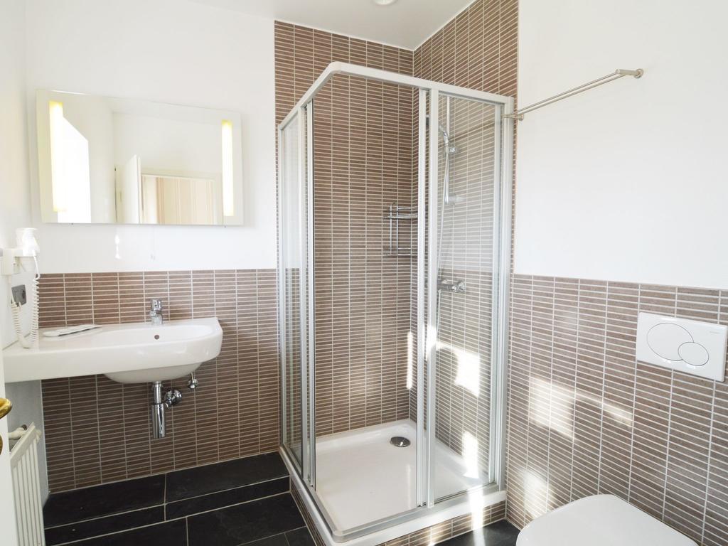 Chateau Crawhez Hotel Thimister Esterno foto