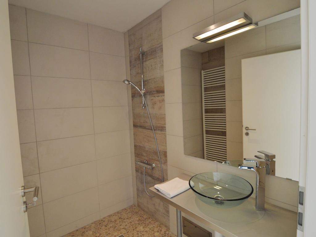 Chateau Crawhez Hotel Thimister Esterno foto